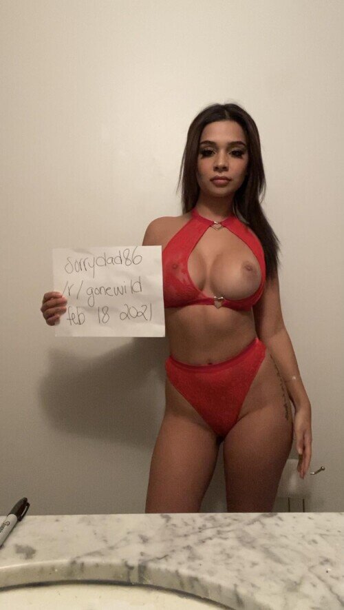 itsavaamira-4e9b3aa49d12ffe61.md.jpg