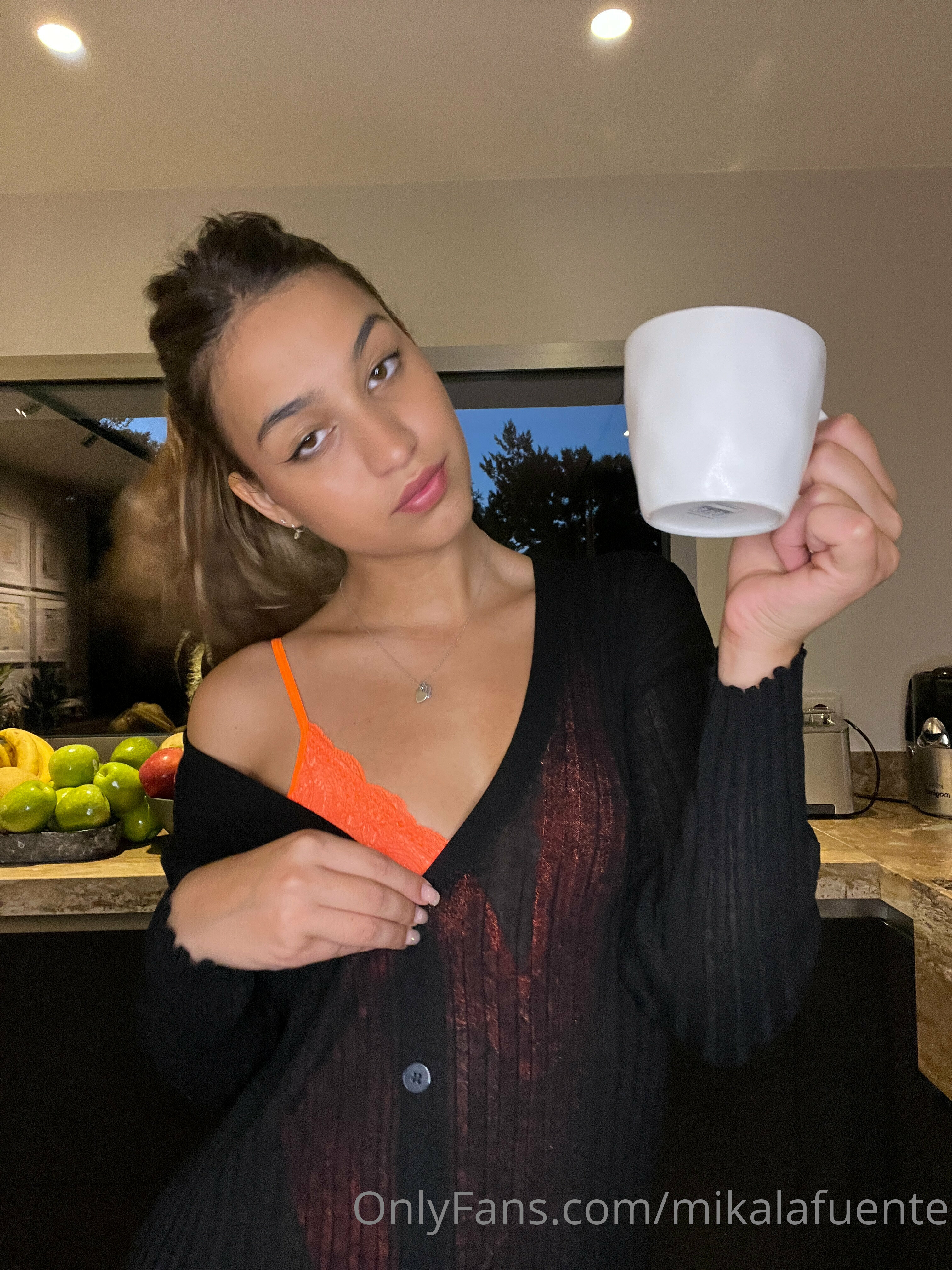 3024x4032_d15a3d040dc0f5943c3be46a0054e296.jpg